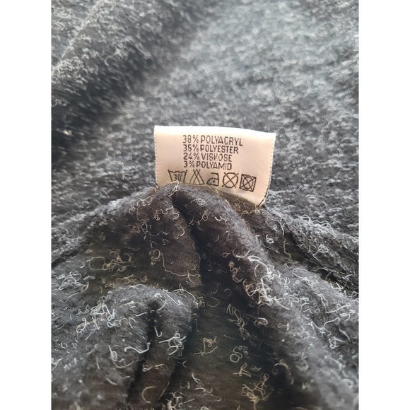 Avitano Heather Gray Floral Applique Long Sleeve Pullover Sweater - Picture 5 of 7